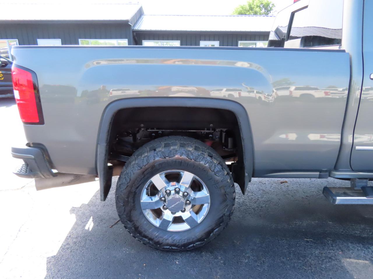 GMC Sierra 3500HD 4WD Crew Cab 153.7" Denali 2018