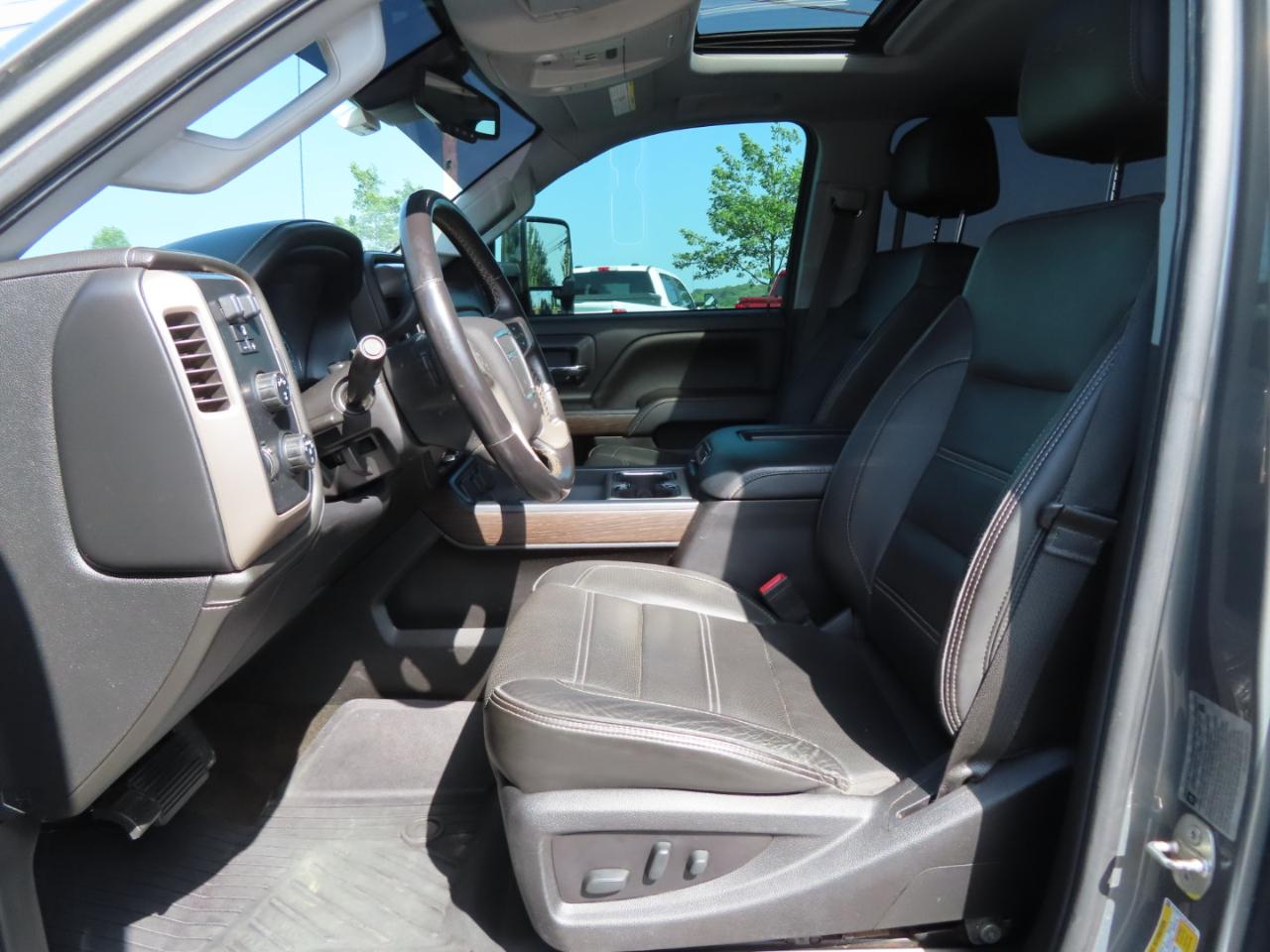 GMC Sierra 3500HD 4WD Crew Cab 153.7" Denali 2018