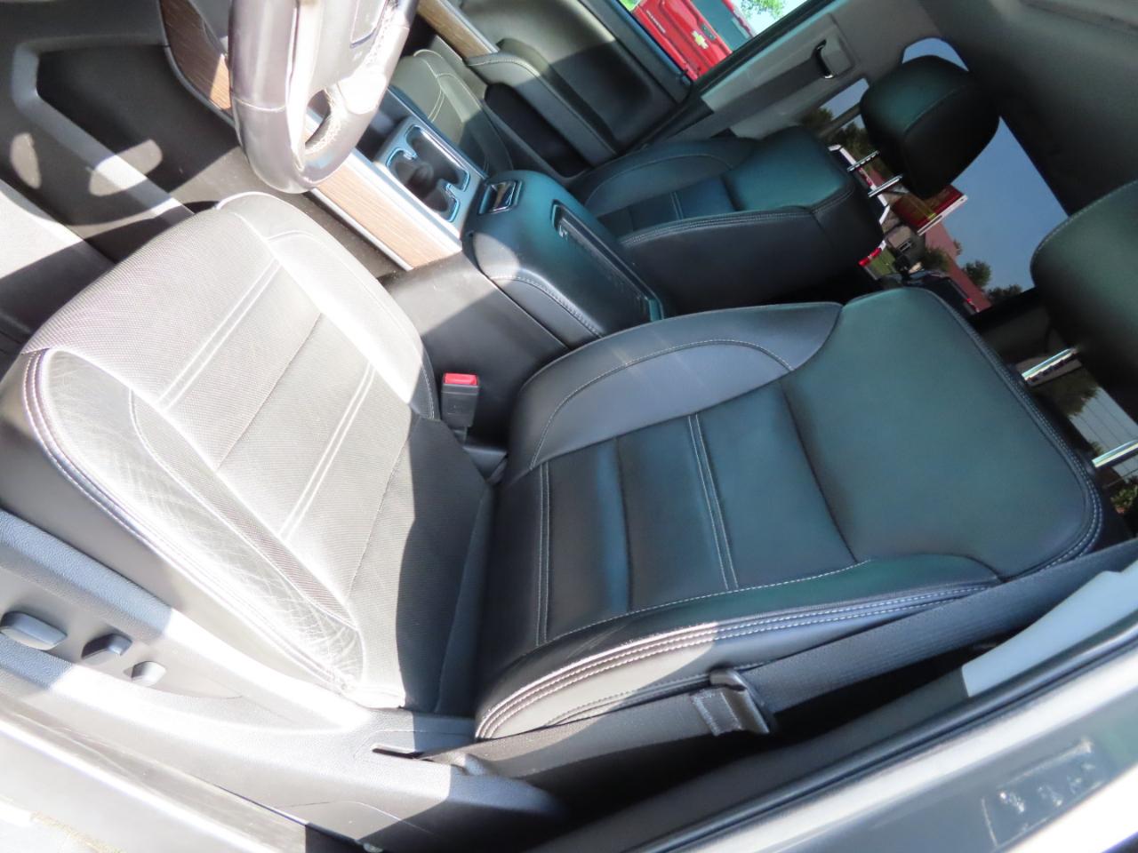 GMC Sierra 3500HD 4WD Crew Cab 153.7" Denali 2018