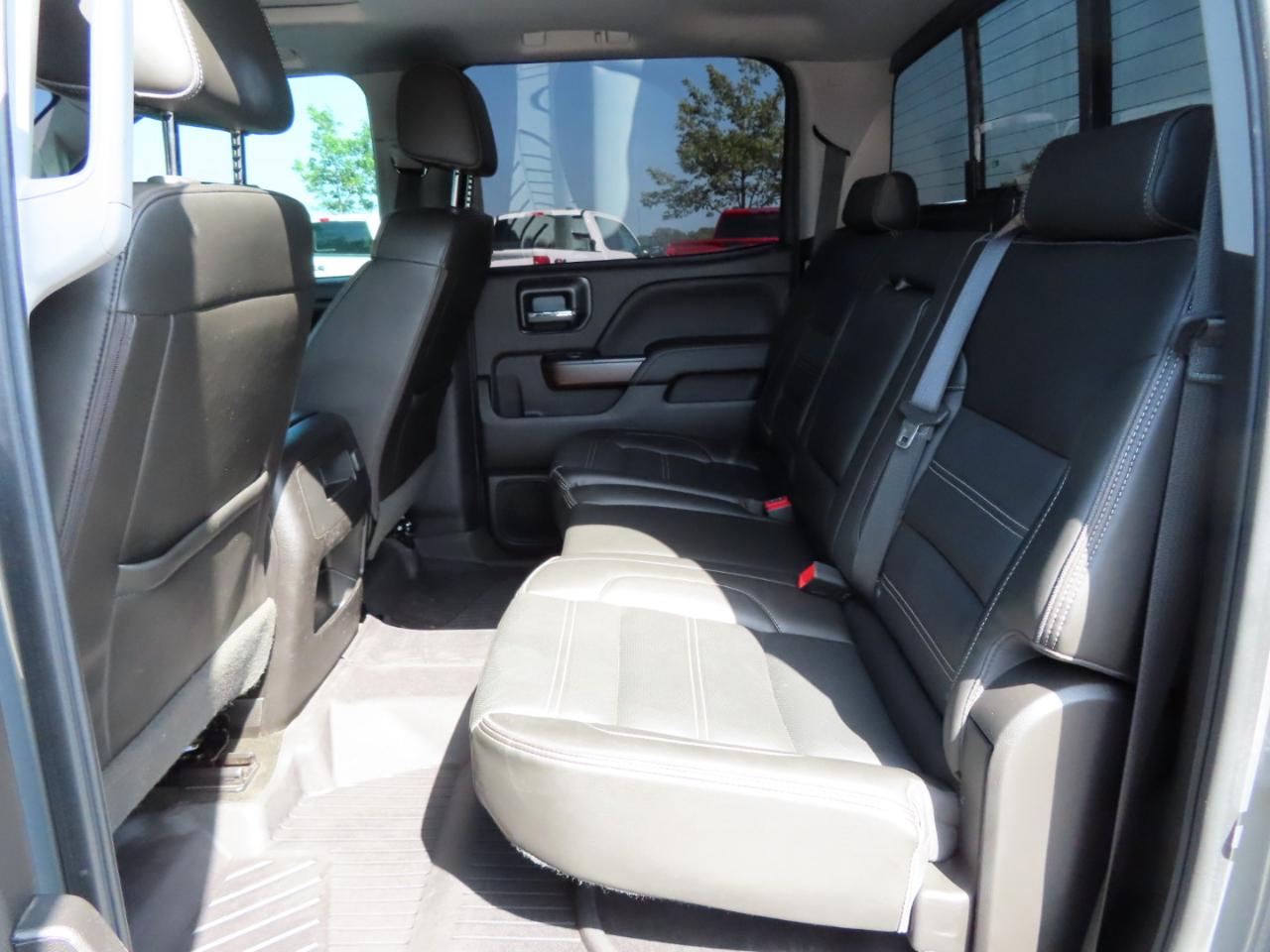 GMC Sierra 3500HD 4WD Crew Cab 153.7" Denali 2018