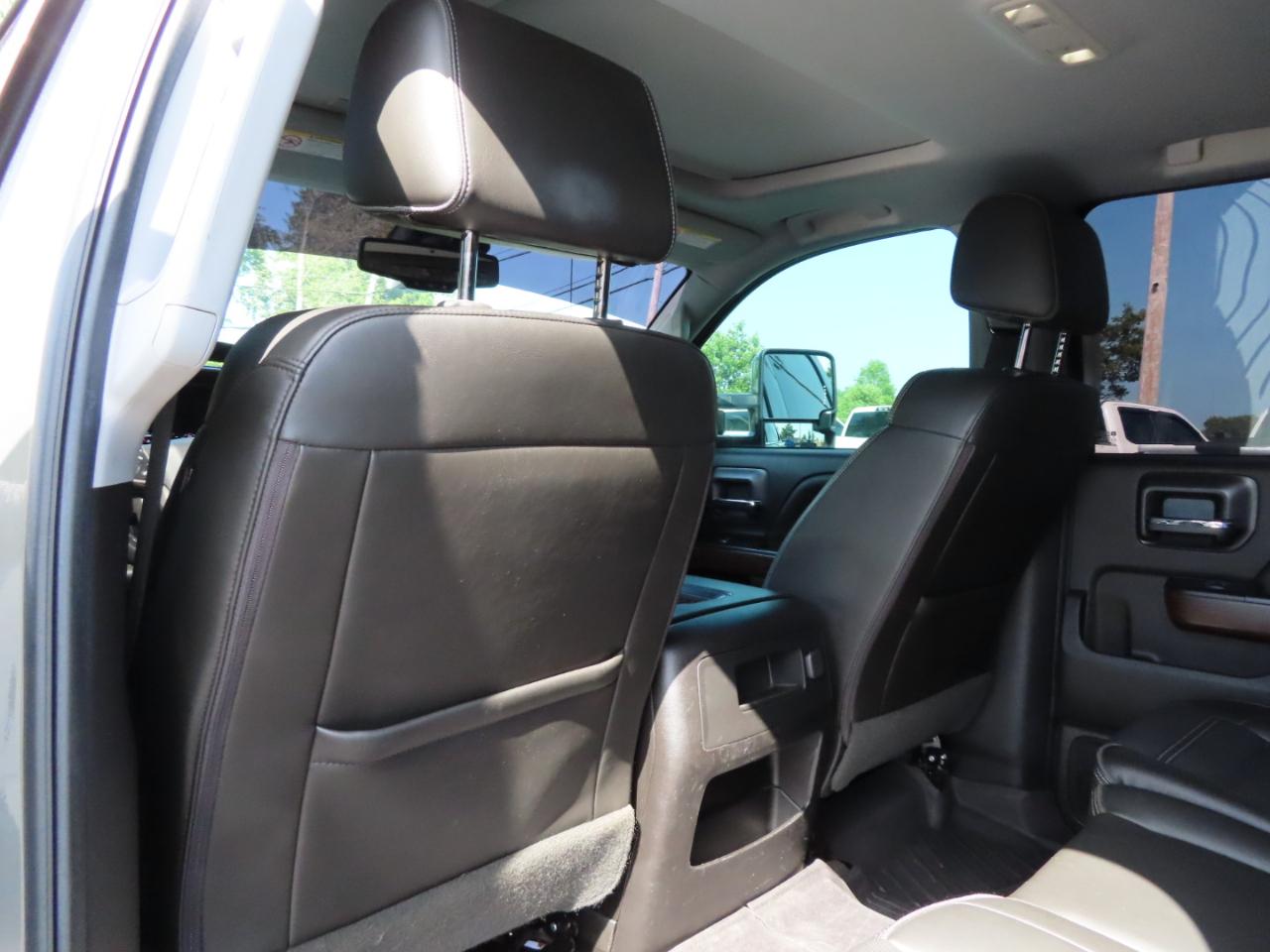 GMC Sierra 3500HD 4WD Crew Cab 153.7" Denali 2018