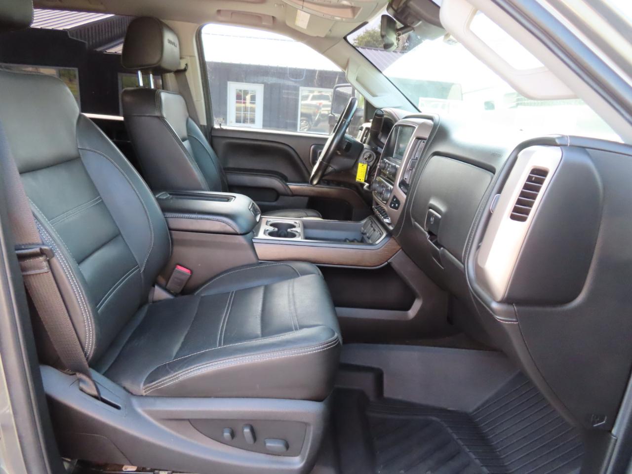 GMC Sierra 3500HD 4WD Crew Cab 153.7" Denali 2018