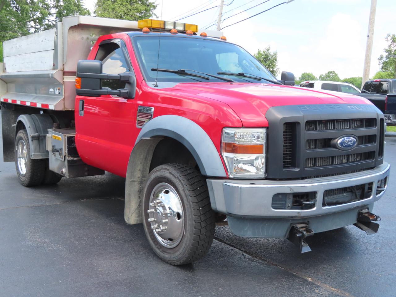 Ford Super Duty F-550 DRW 4WD Reg Cab 141" WB 60" CA XLT 2010