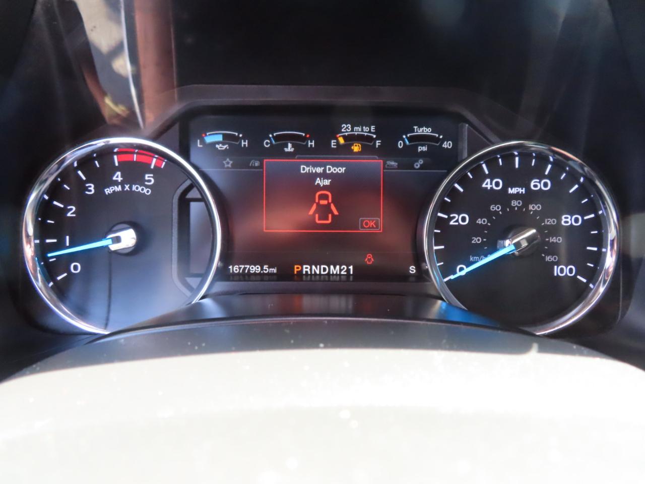 Ford Super Duty F-250 SRW Lariat 4WD Crew Cab 6.75' Box 2017