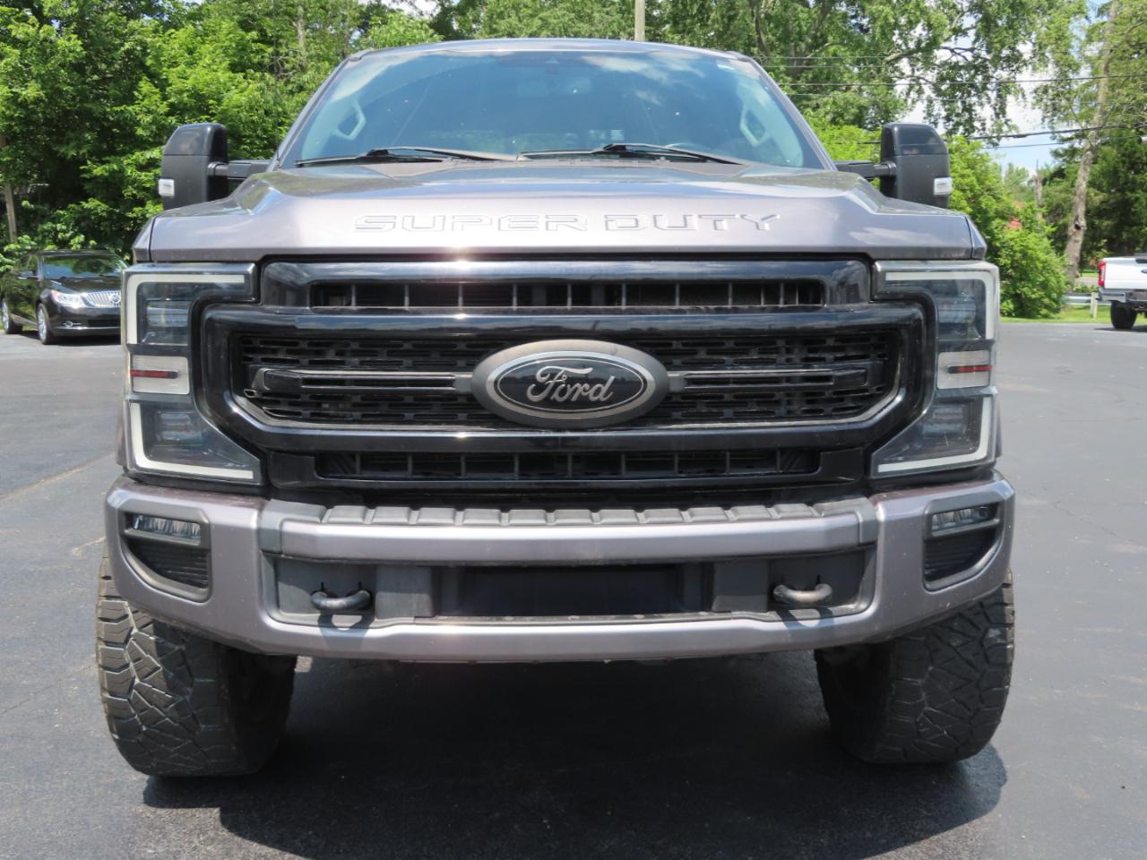 Ford Super Duty F-250 SRW Lariat 4WD Crew Cab 8' Box 2021