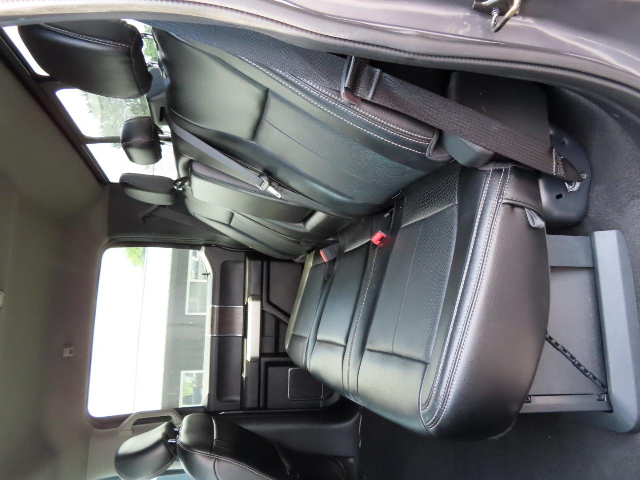 Ford Super Duty F-250 SRW Lariat 4WD Crew Cab 8' Box 2021