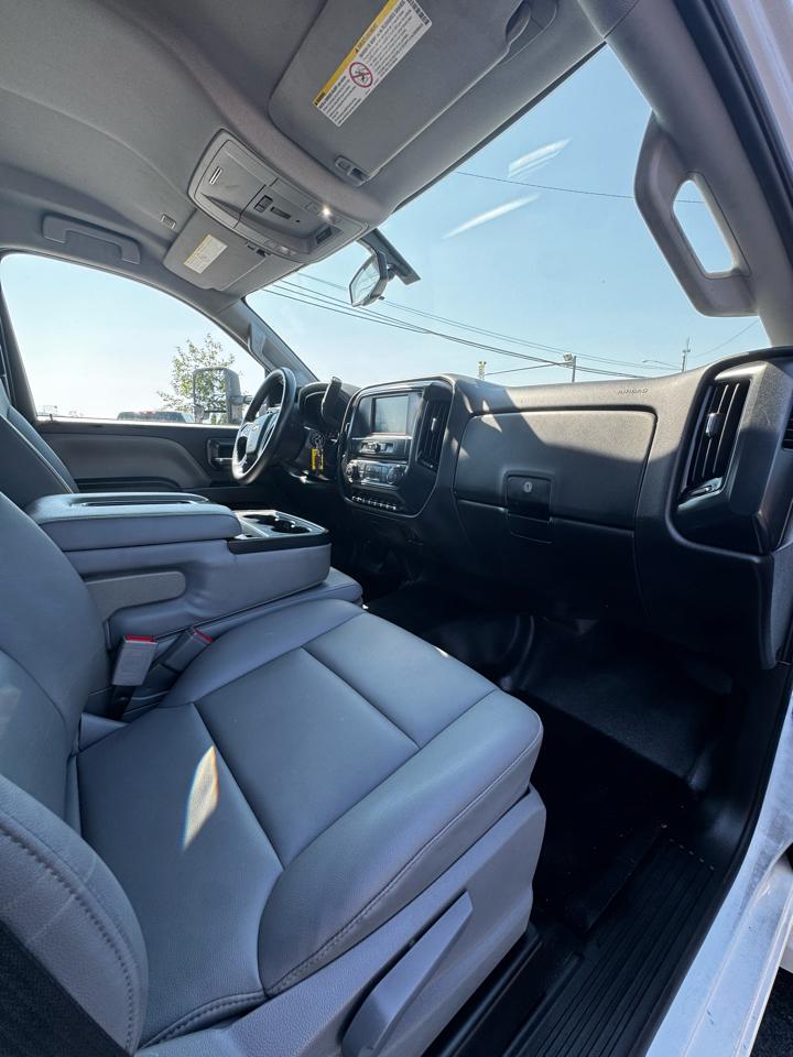 Chevrolet Silverado MD 2WD Reg Cab Work Truck 2022