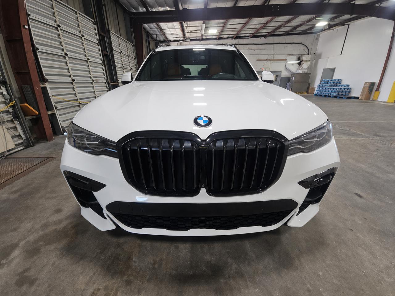 BMW X7 xDrive40i Sports Activity Vehicle 2020