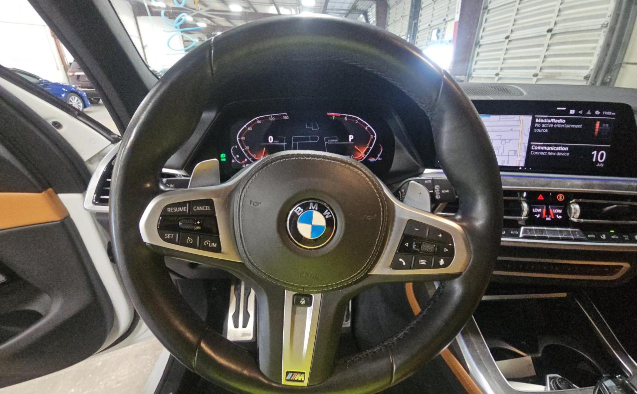 BMW X7 xDrive40i Sports Activity Vehicle 2020