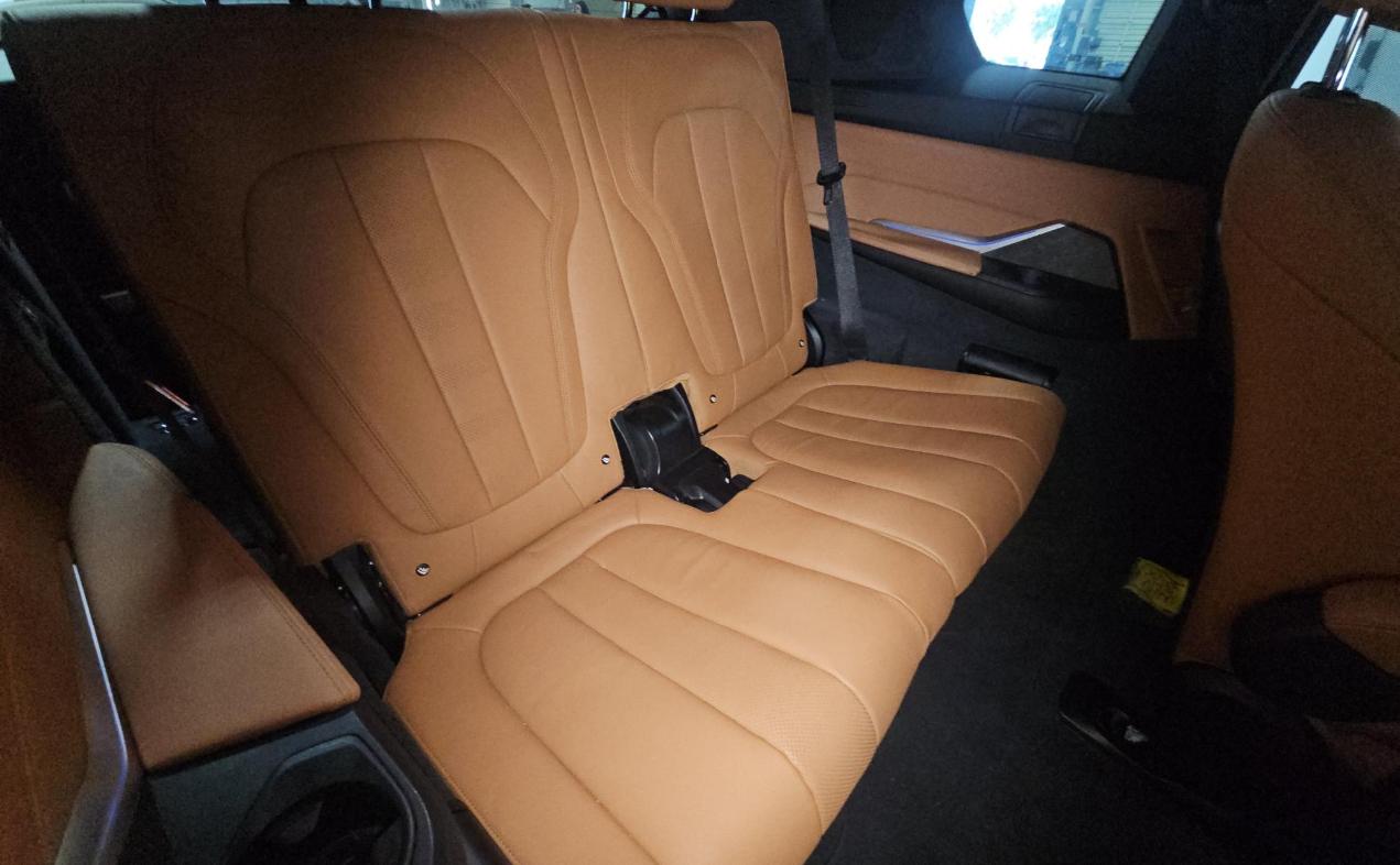 BMW X7 xDrive40i Sports Activity Vehicle 2020