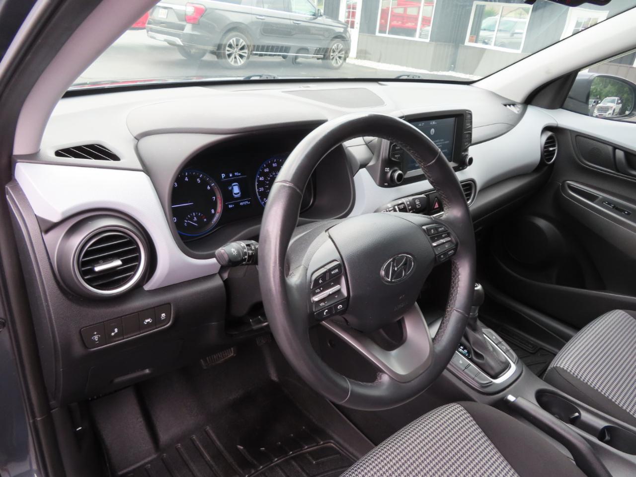 Hyundai Kona SEL Auto FWD 2019