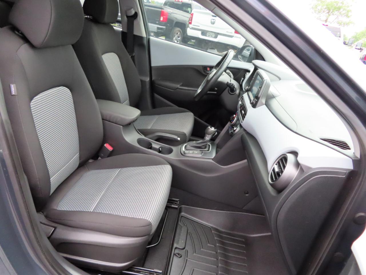 Hyundai Kona SEL Auto FWD 2019