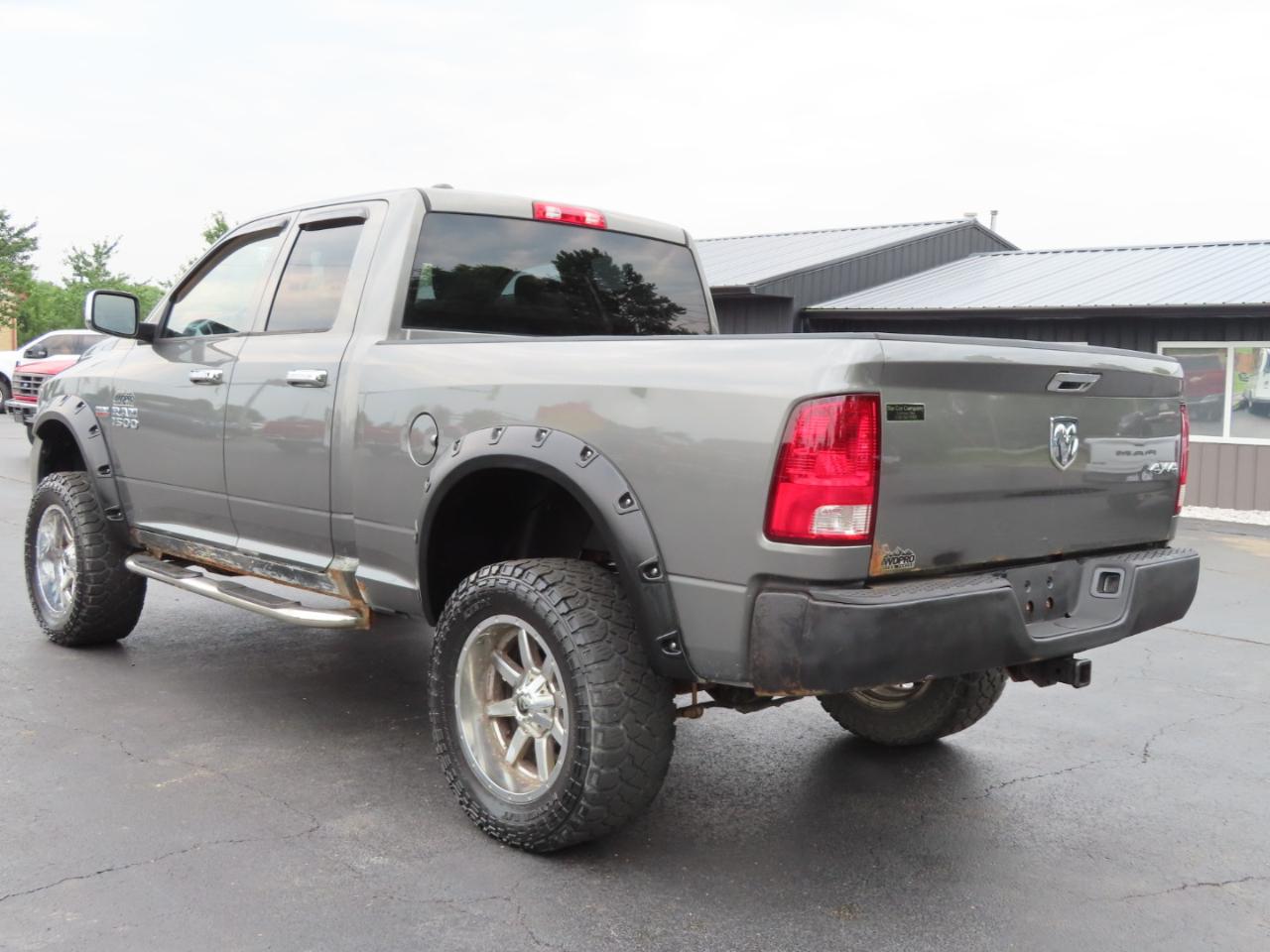 RAM 1500 4WD Quad Cab 140.5" Express 2013