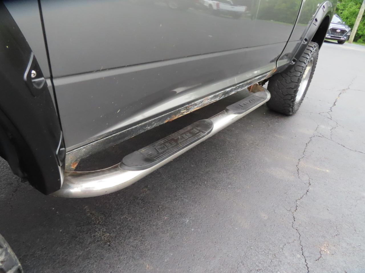 RAM 1500 4WD Quad Cab 140.5" Express 2013
