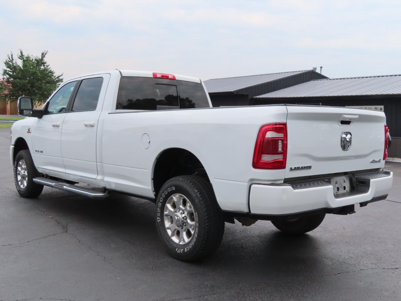 RAM 2500 Laramie 4x4 Crew Cab 8' Box 2024