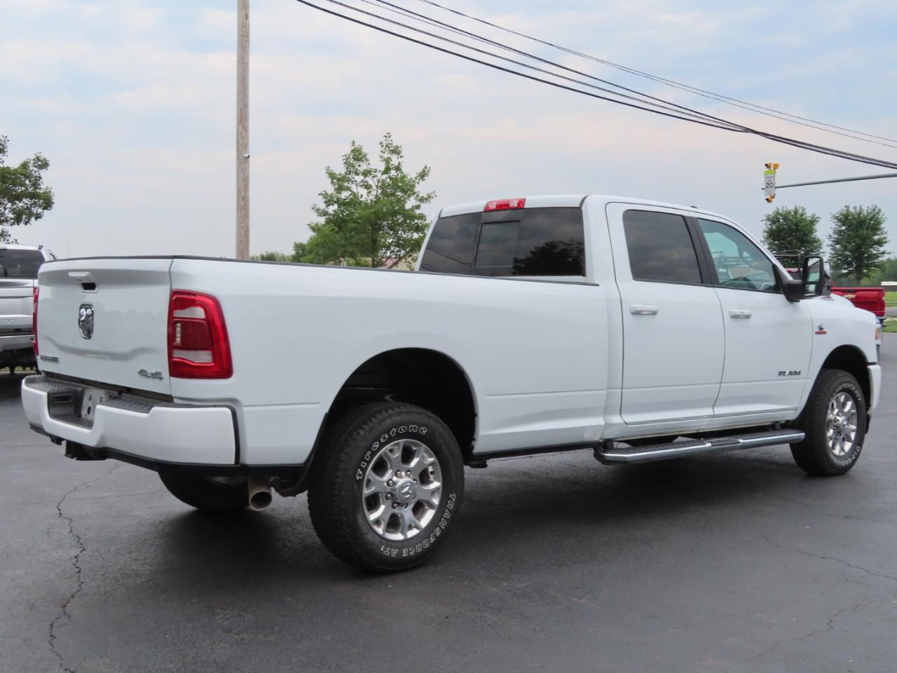 RAM 2500 Laramie 4x4 Crew Cab 8' Box 2024