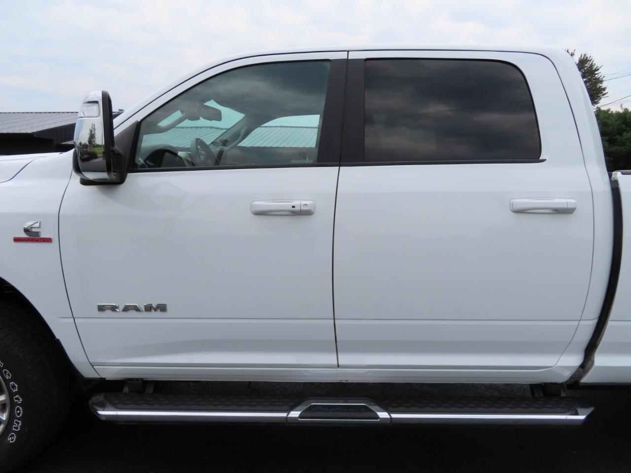 RAM 2500 Laramie 4x4 Crew Cab 8' Box 2024
