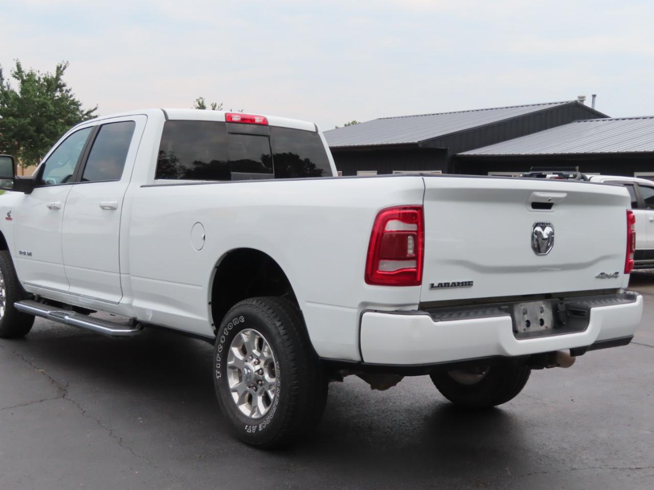 RAM 2500 Laramie 4x4 Crew Cab 8' Box 2024