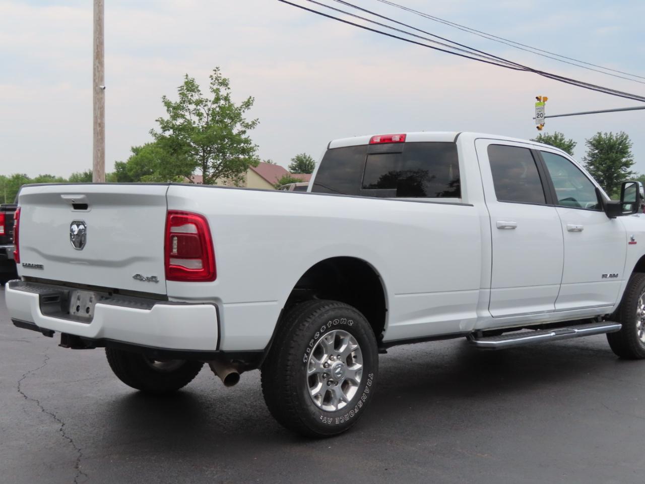 RAM 2500 Laramie 4x4 Crew Cab 8' Box 2024