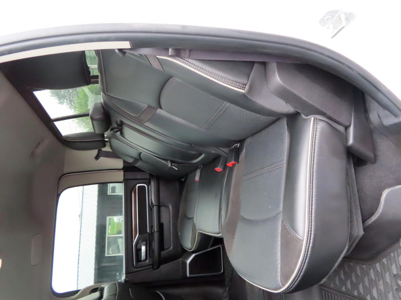 RAM 2500 Laramie 4x4 Crew Cab 8' Box 2024