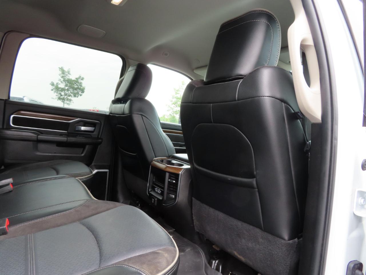 RAM 2500 Laramie 4x4 Crew Cab 8' Box 2024