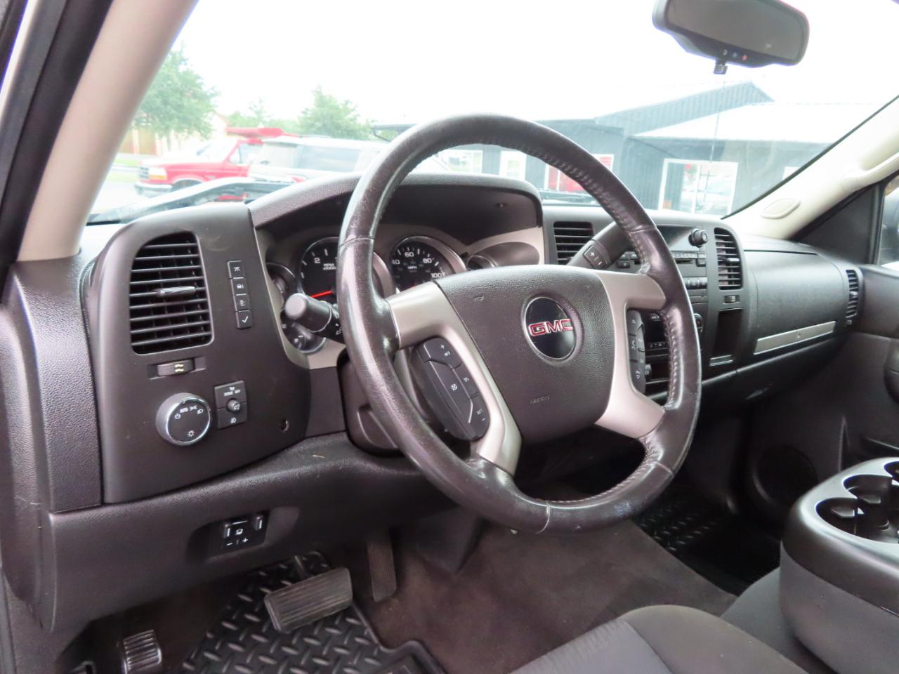 GMC Sierra 2500HD 4WD Crew Cab 153.7" SLE 2013