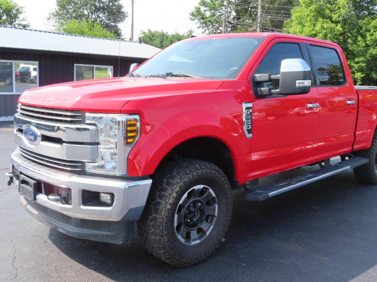 Ford Super Duty F-250 SRW Lariat 4WD Crew Cab 6.75' Box 2019
