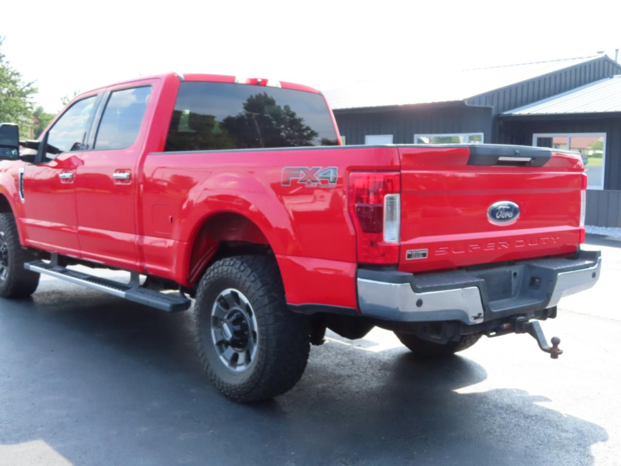Ford Super Duty F-250 SRW Lariat 4WD Crew Cab 6.75' Box 2019