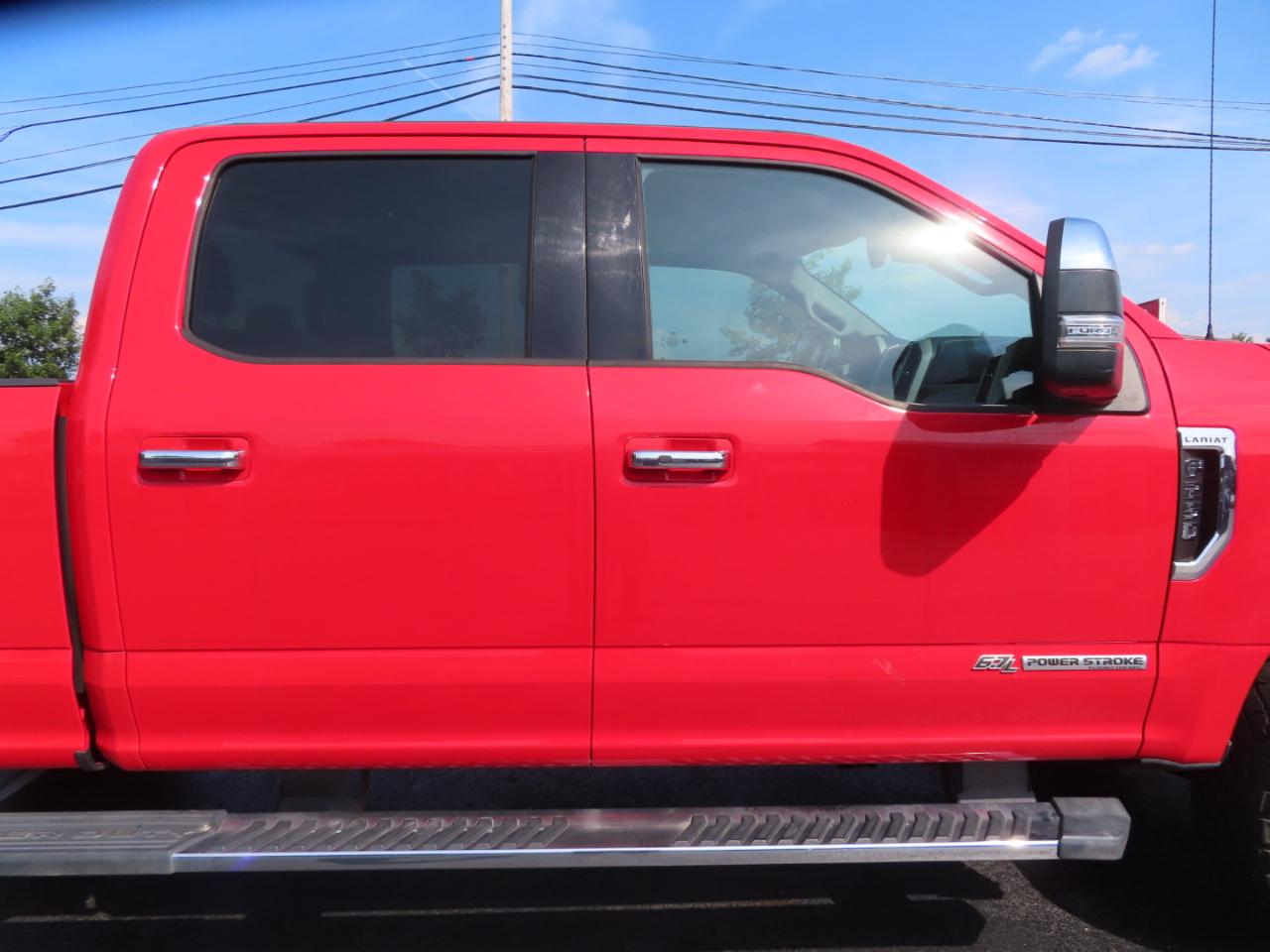 Ford Super Duty F-250 SRW Lariat 4WD Crew Cab 6.75' Box 2019