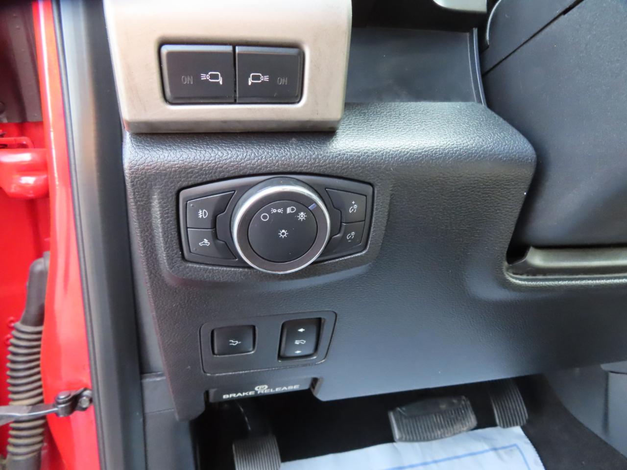 Ford Super Duty F-250 SRW Lariat 4WD Crew Cab 6.75' Box 2019