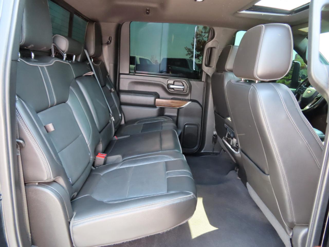Chevrolet Silverado 2500HD 4WD Crew Cab 159" High Country 2020