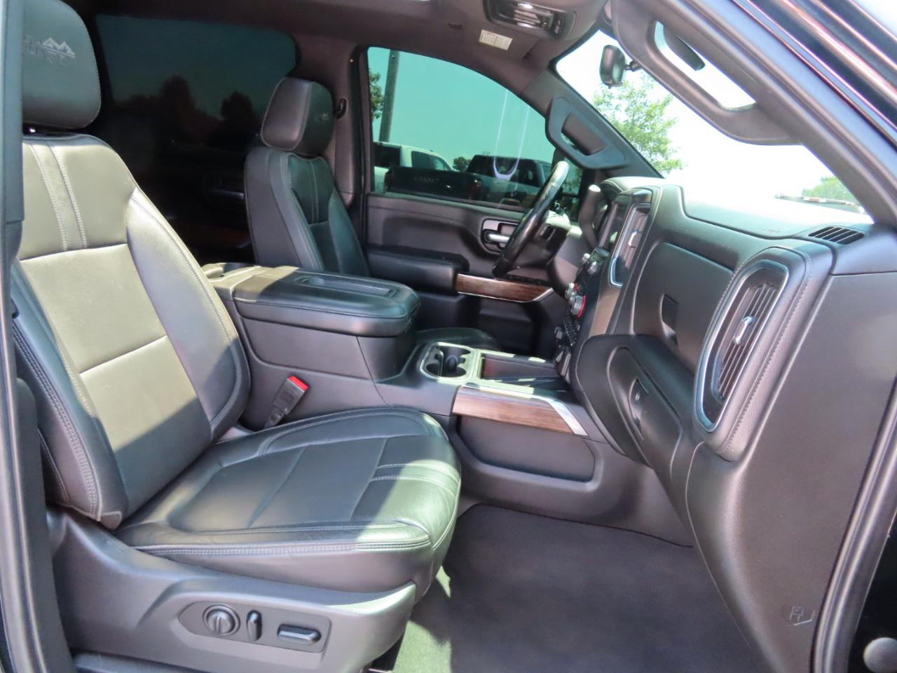 Chevrolet Silverado 2500HD 4WD Crew Cab 159" High Country 2020