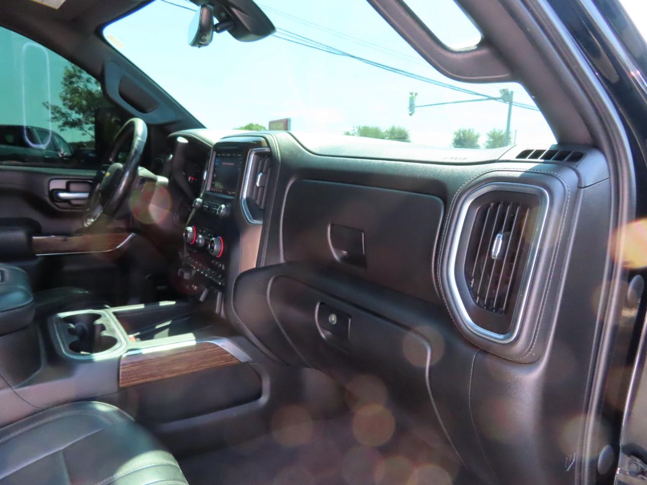 Chevrolet Silverado 2500HD 4WD Crew Cab 159" High Country 2020