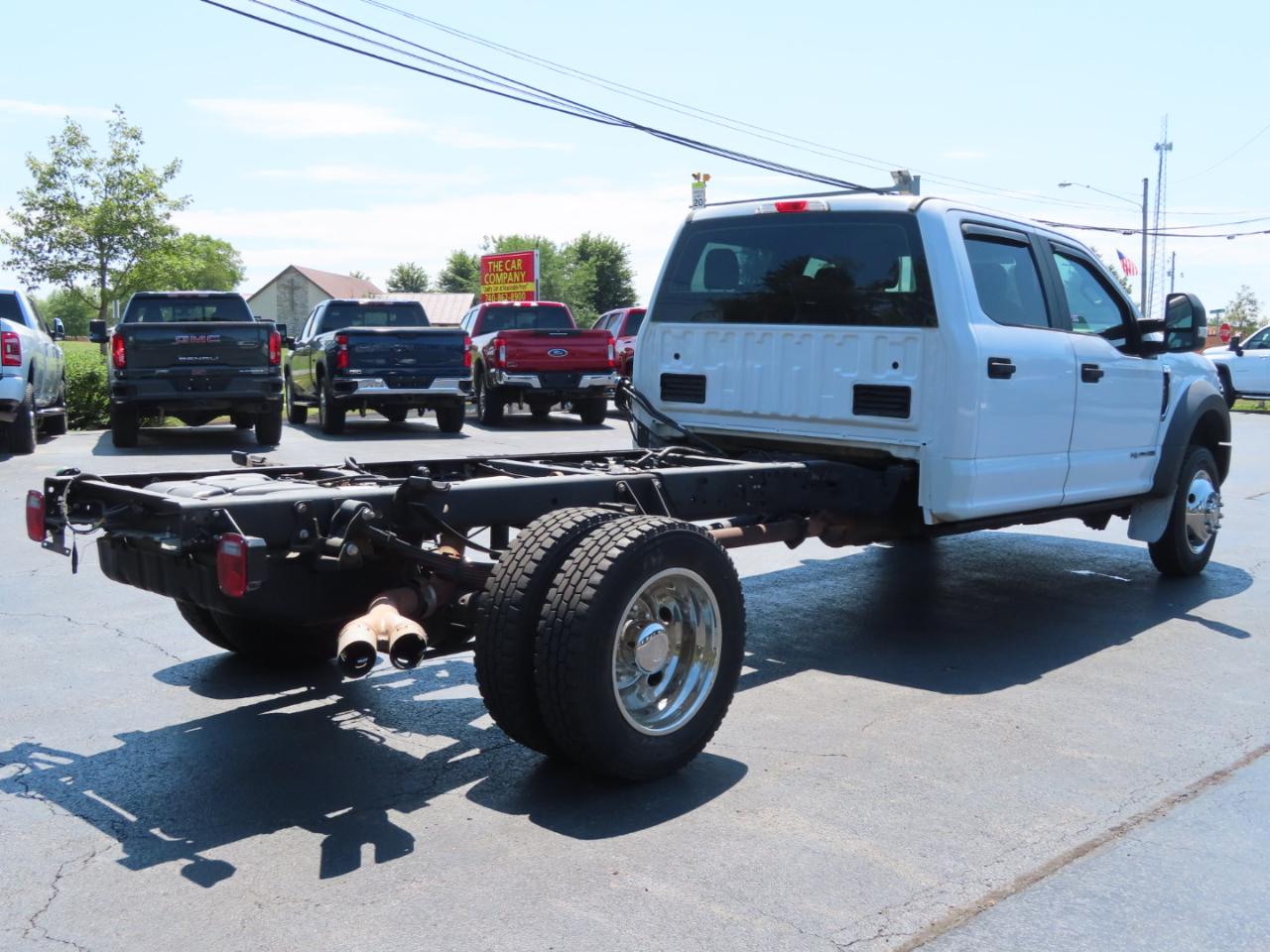 Ford Super Duty F-450 DRW XL 4WD Crew Cab 179" WB 60" CA 2019