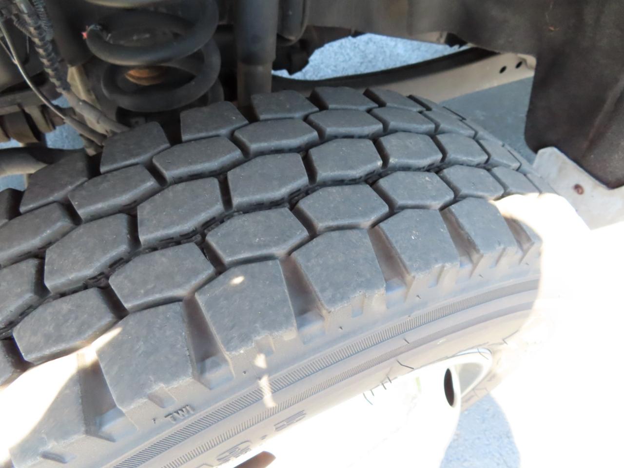 Ford Super Duty F-450 DRW XL 4WD Crew Cab 179" WB 60" CA 2019