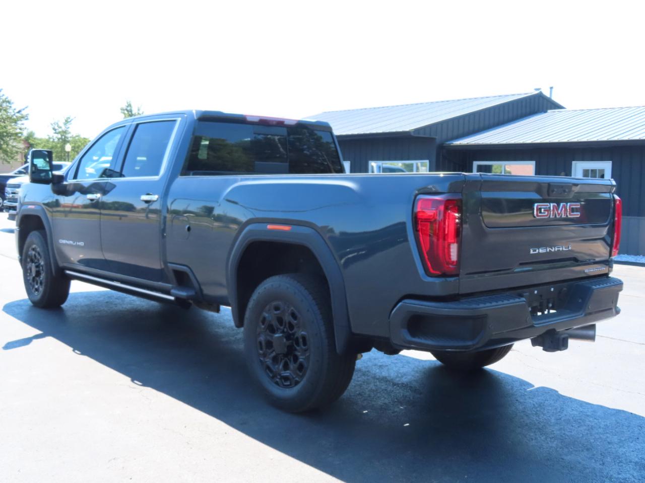 GMC Sierra 3500HD 4WD Crew Cab 172" Denali 2021