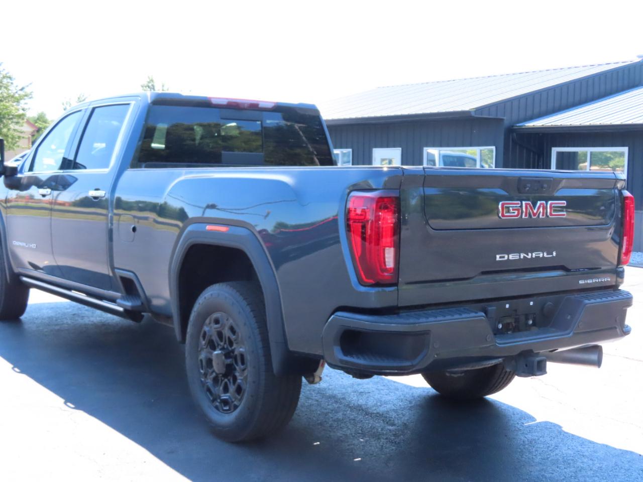 GMC Sierra 3500HD 4WD Crew Cab 172" Denali 2021