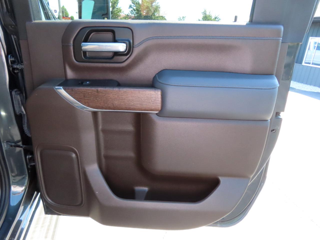 GMC Sierra 3500HD 4WD Crew Cab 172" Denali 2021