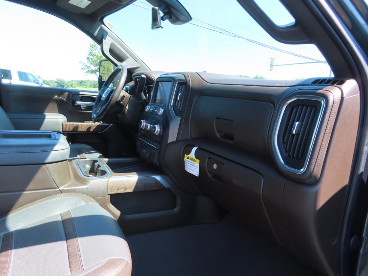 GMC Sierra 3500HD 4WD Crew Cab 172" Denali 2021