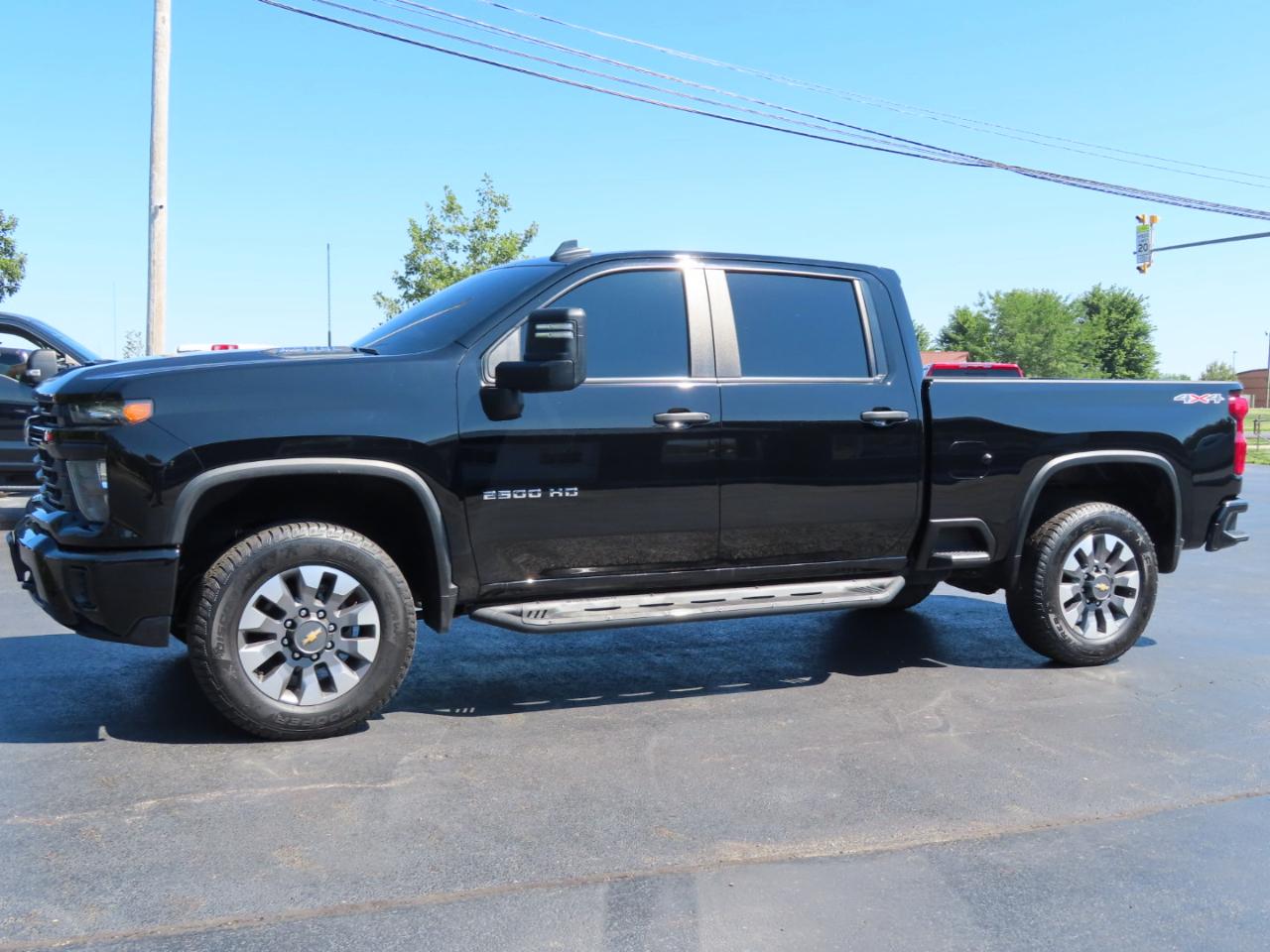 Chevrolet Silverado 2500HD 4WD Crew Cab 159" Custom 2024