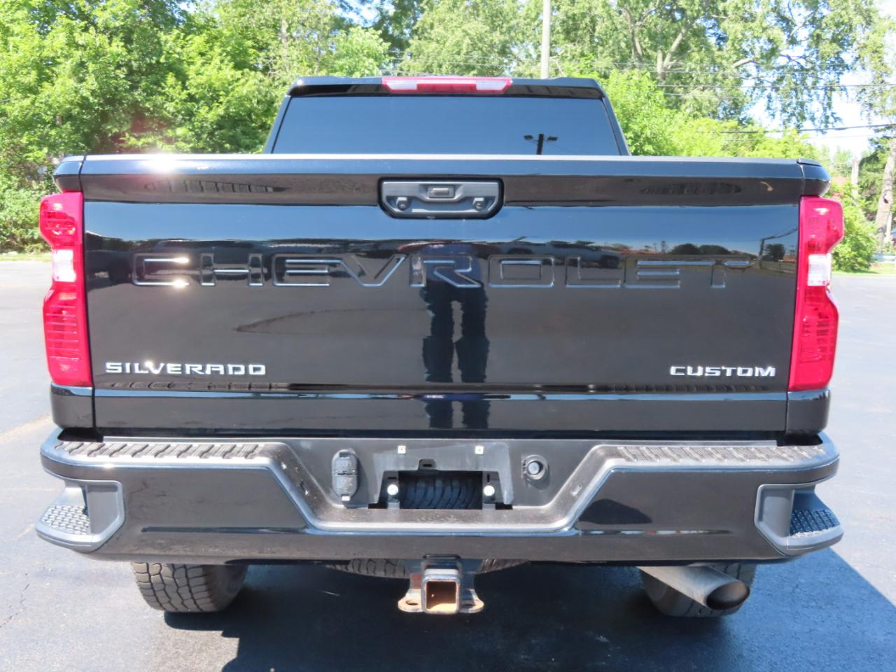 Chevrolet Silverado 2500HD 4WD Crew Cab 159" Custom 2024
