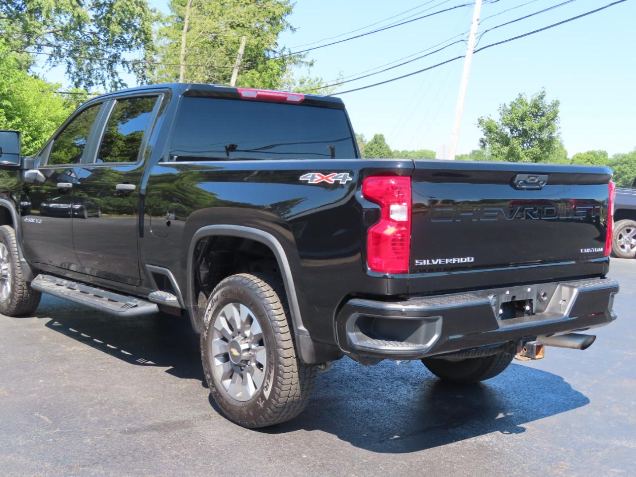 Chevrolet Silverado 2500HD 4WD Crew Cab 159" Custom 2024