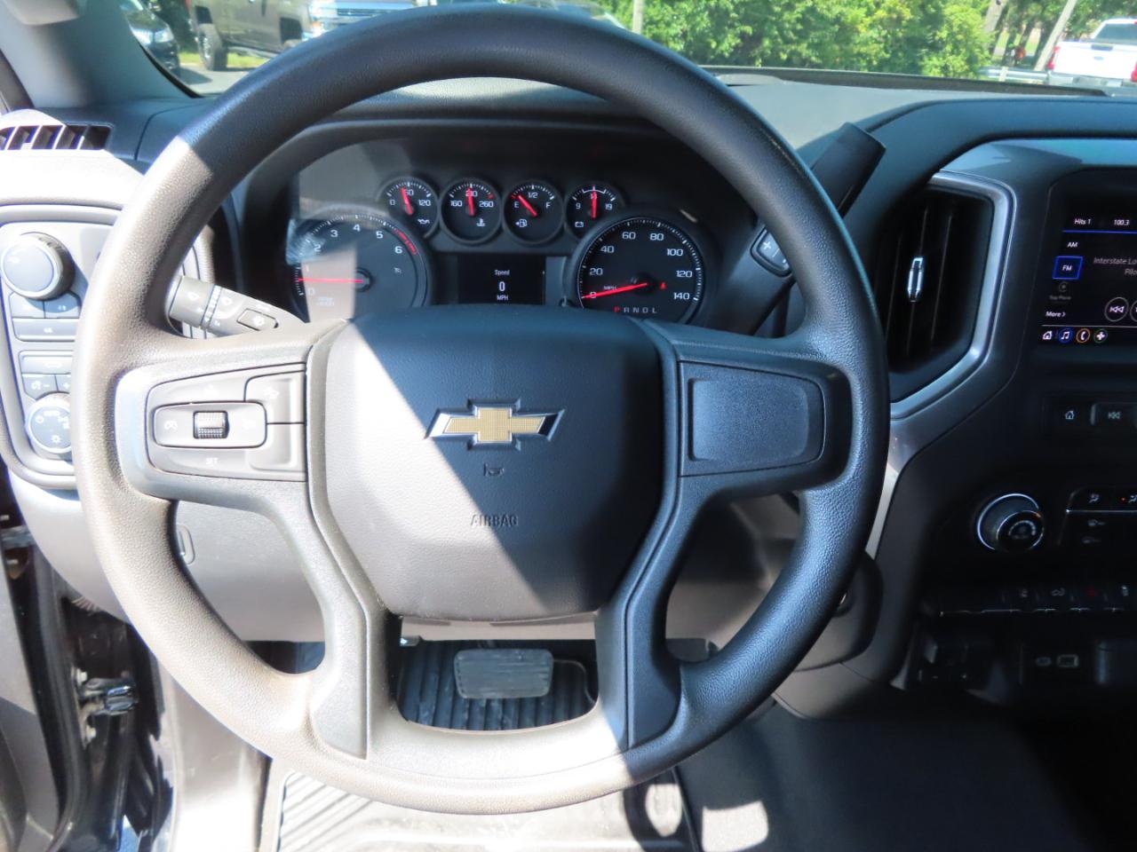 Chevrolet Silverado 2500HD 4WD Crew Cab 159" Custom 2024