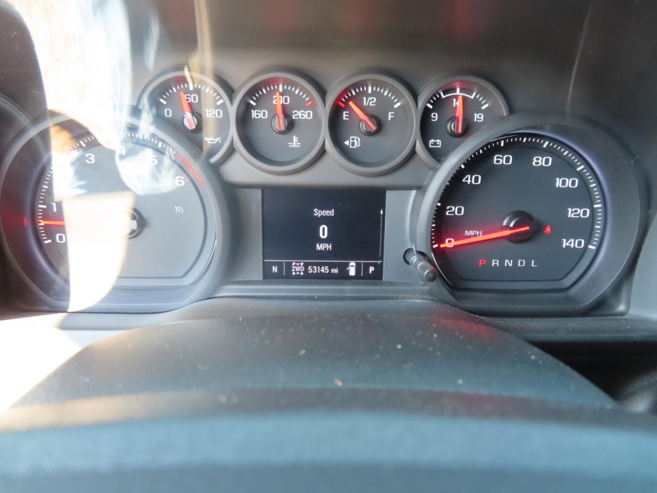 Chevrolet Silverado 2500HD 4WD Crew Cab 159" Custom 2024