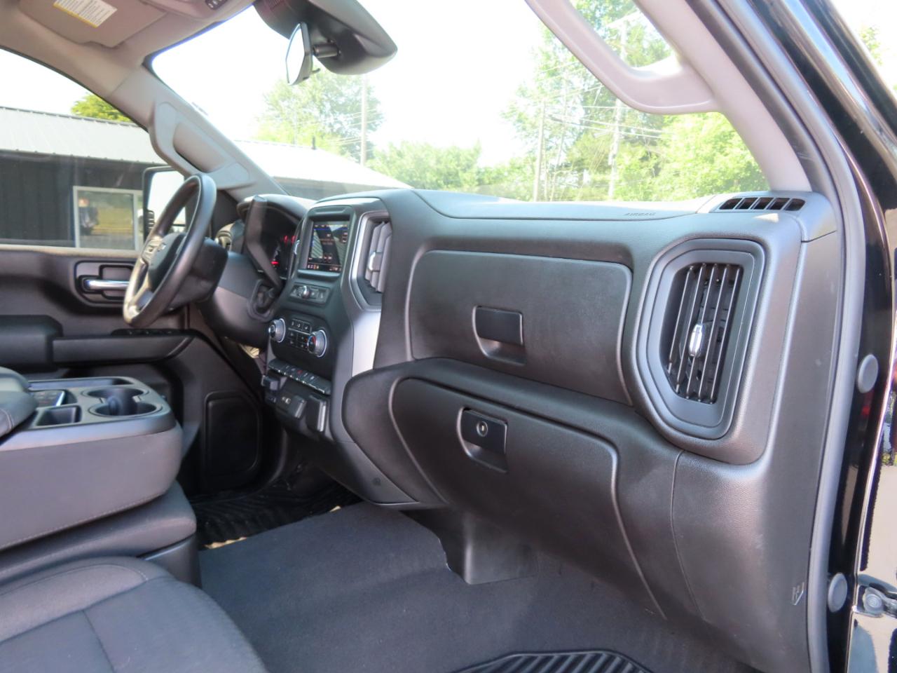 Chevrolet Silverado 2500HD 4WD Crew Cab 159" Custom 2024