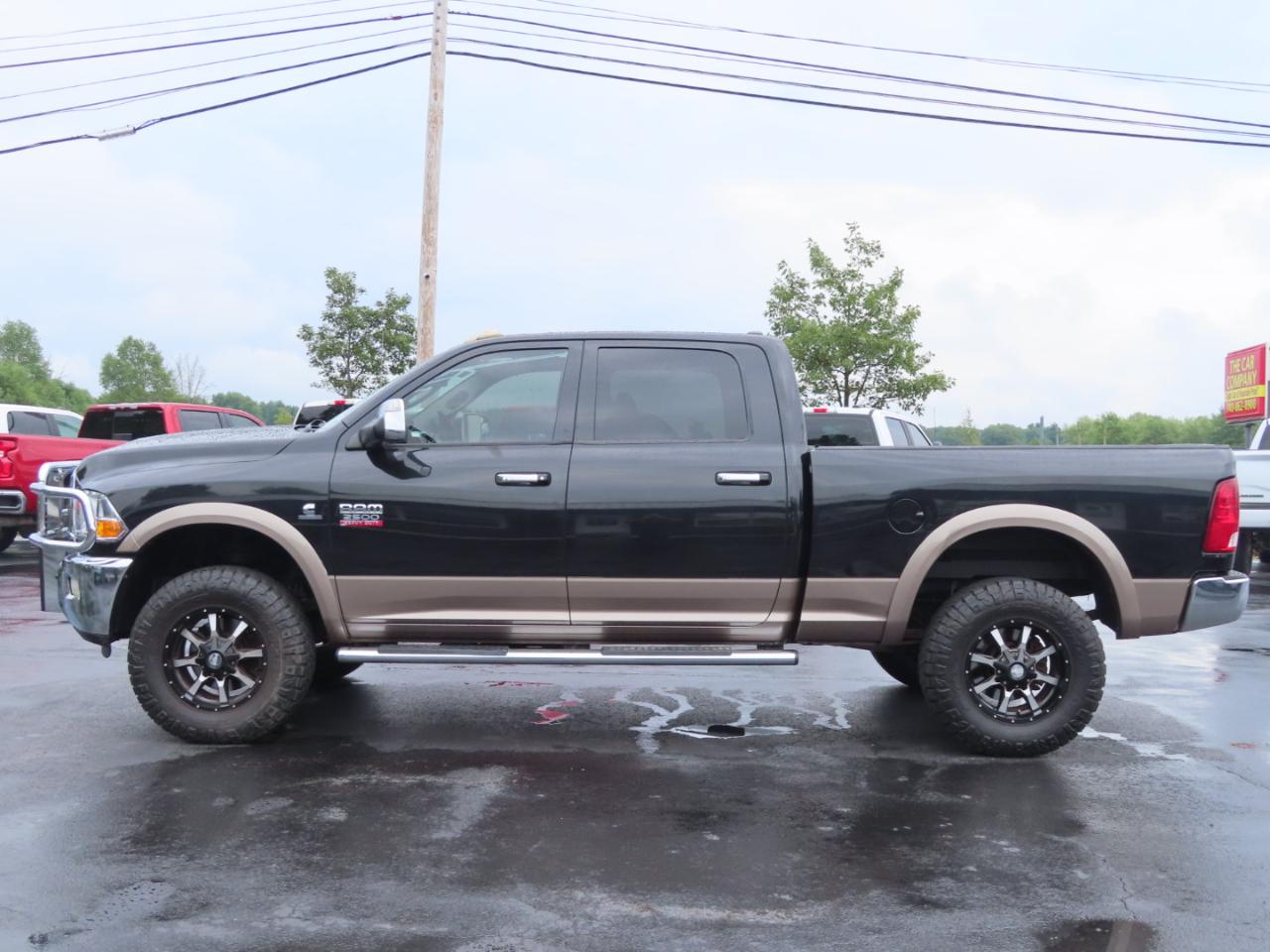 Dodge Ram 2500 4WD Crew Cab 149" Laramie *Ltd Avail* 2010