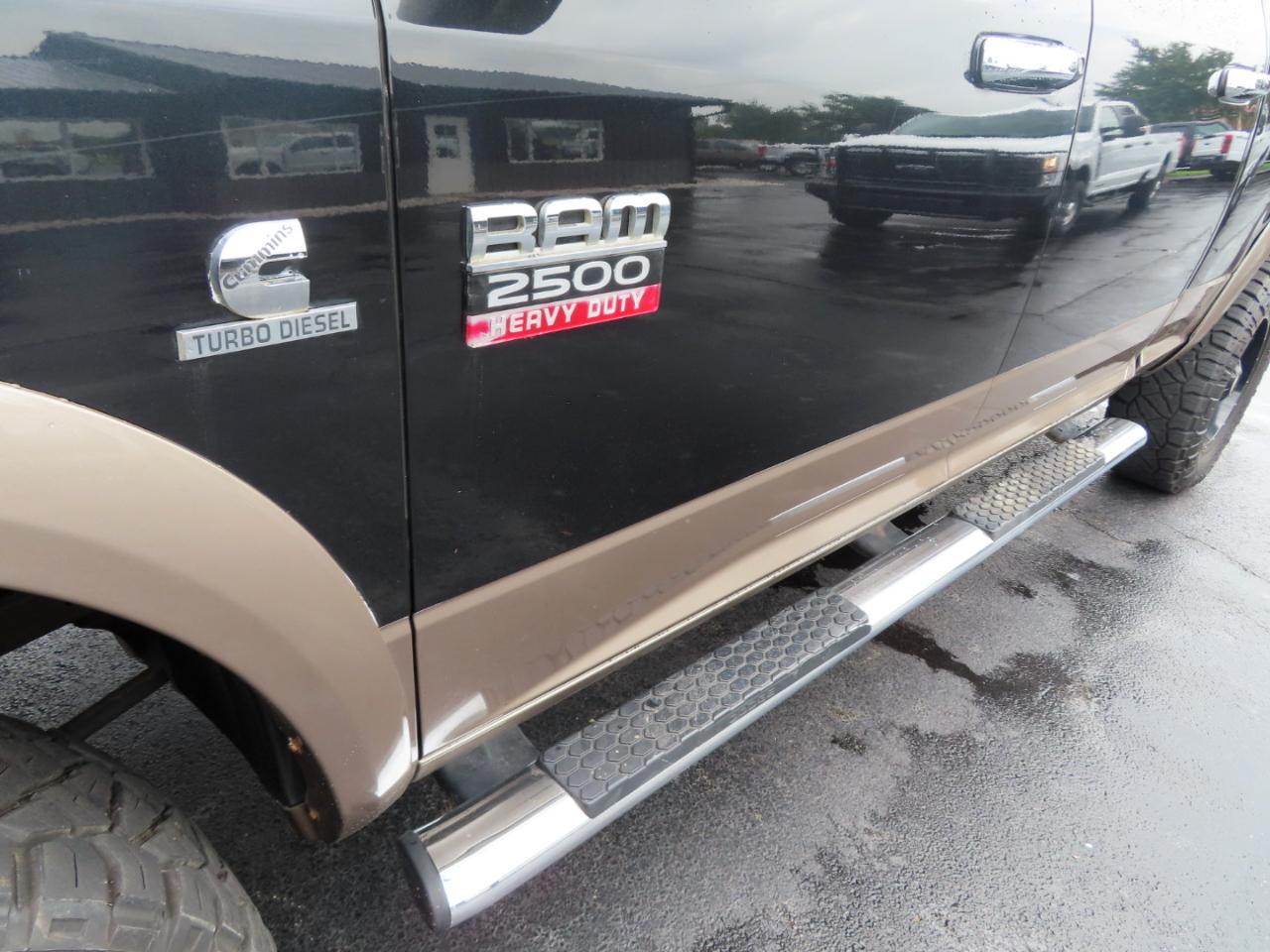 Dodge Ram 2500 4WD Crew Cab 149" Laramie *Ltd Avail* 2010