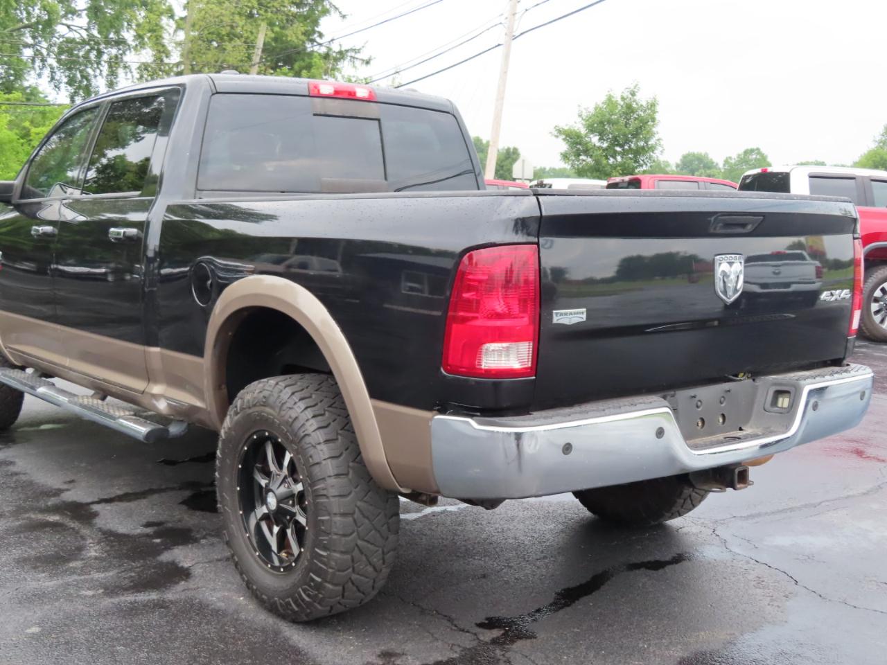 Dodge Ram 2500 4WD Crew Cab 149" Laramie *Ltd Avail* 2010