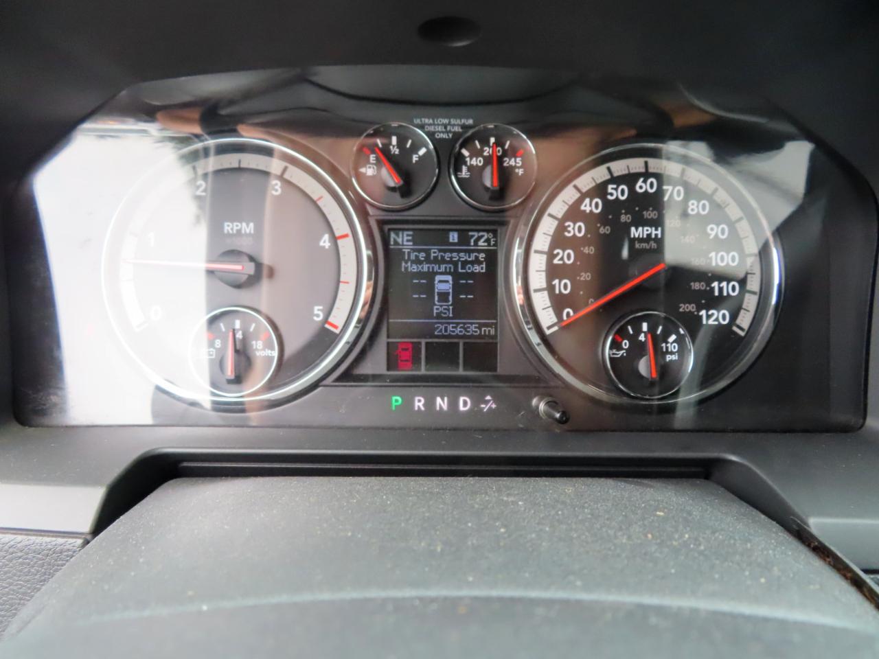 Dodge Ram 2500 4WD Crew Cab 149" Laramie *Ltd Avail* 2010