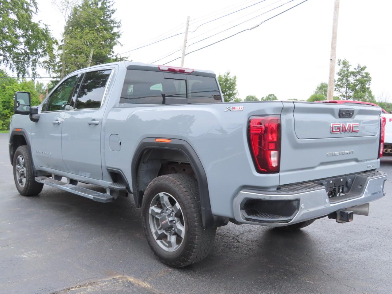 GMC Sierra 2500HD 4WD Crew Cab 159" SLE 2025